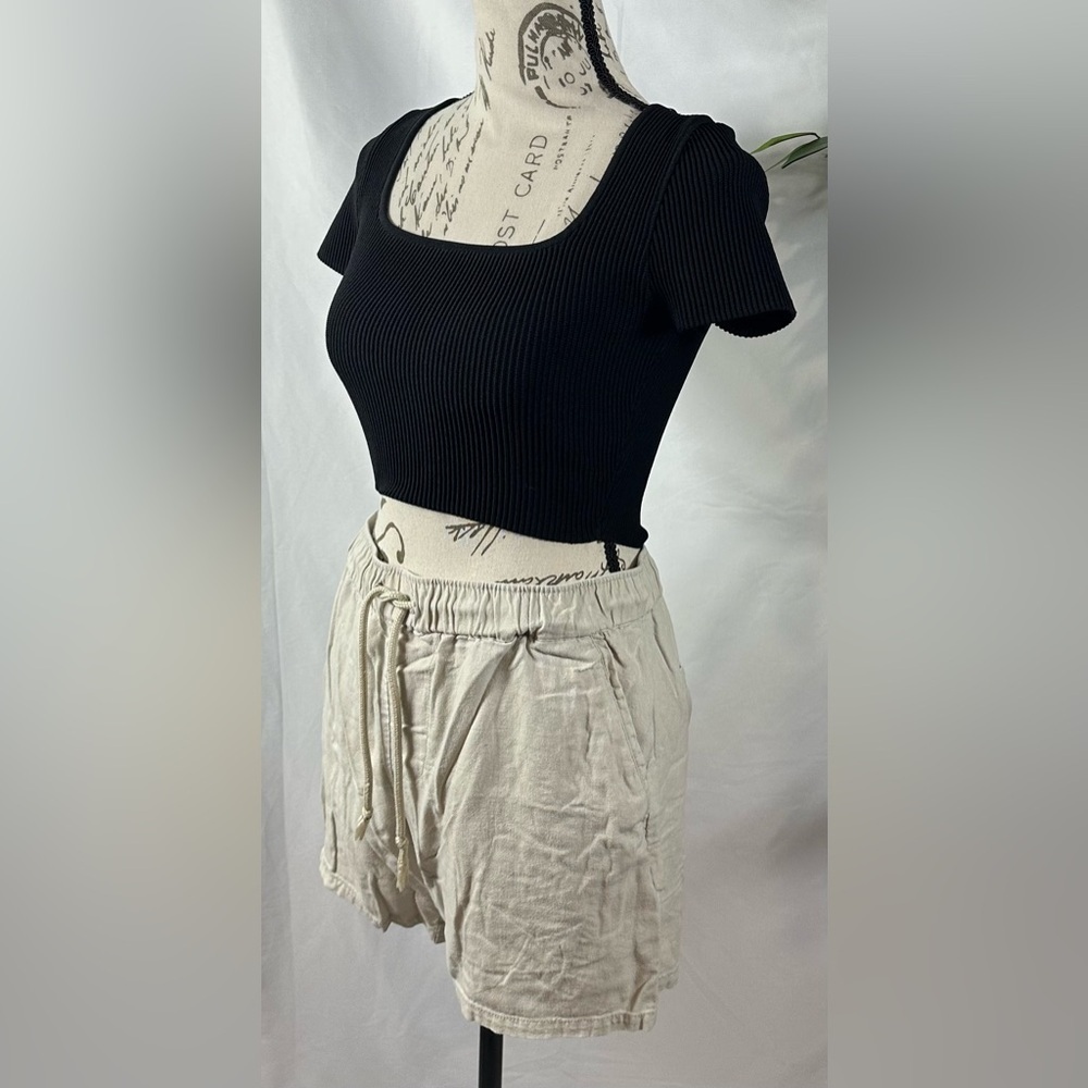 ASOS Tan Bermudas Relaxed Fit Cotton Blend 🤍🤍 - Picture 8 of 11